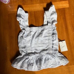 Woman’s summer top